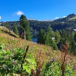 Schwabenhuette * Sirnitz-Sonnseite